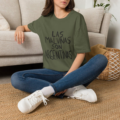 T-Shirt — "Las Malvinas son Argentinas" Patriotic Graphic Tee