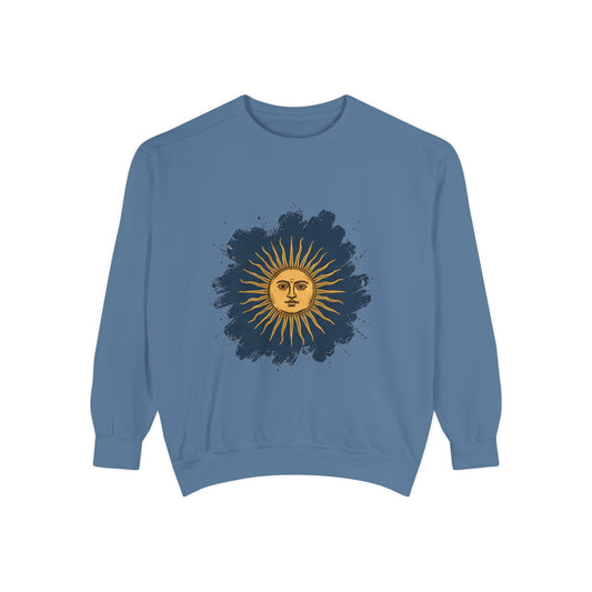 Sunburst Graphic Sweatshirt — Vintage Celestial Sun Crewneck